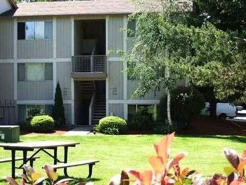 1229 NE Hogan Pl, Gresham, OR 97030 photo 8