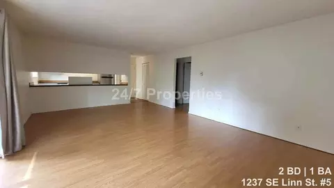 1237 SE Linn St, Portland, OR 97202