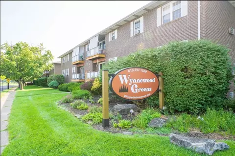 2415 Allenbrook Dr, Allentown, PA 18103