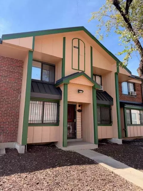 3300 Lawrence St, Denver, CO 80205
