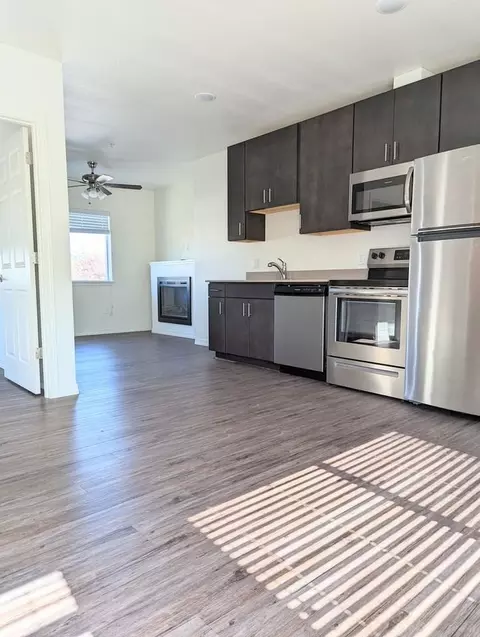 6006 SE 53rd Ave, Portland, OR 97206