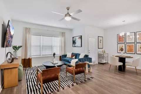 7150 Peachtree Dunwoody Rd NE, Sandy Springs, GA 30328