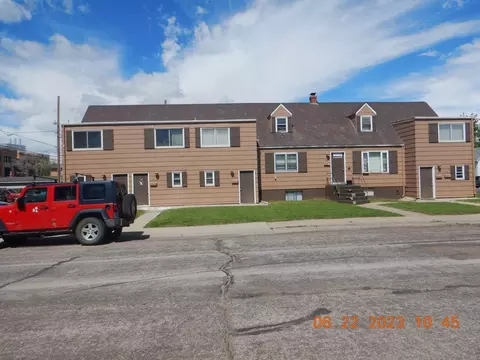 568 N 13th St, Laramie, WY 82072