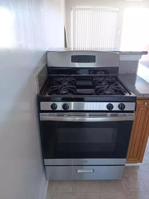 8547 Imperial Hwy, Downey, CA 90242 photo 3