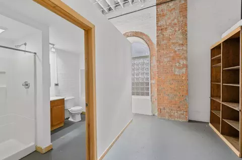 1622 Vine St, Cincinnati, OH 45202 photo 14