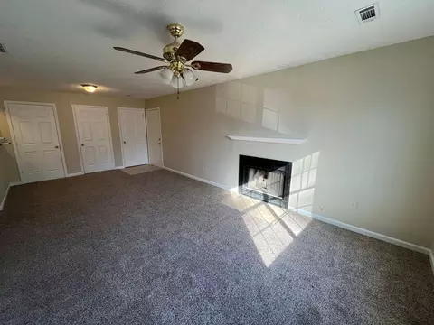 957 Poplar Springs Rd, Riverdale, GA 30274