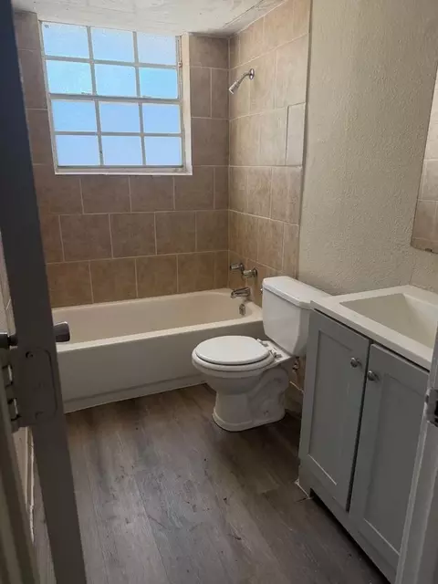 4521 Columbia Ave, Dallas, TX 75226