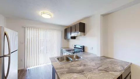 1515 8th St NW, Albuquerque, NM 87102
