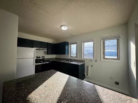 10329 NE Prescott St, Portland, OR 97220