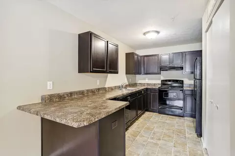 1905 N Cunningham Ave, Urbana, IL 61802