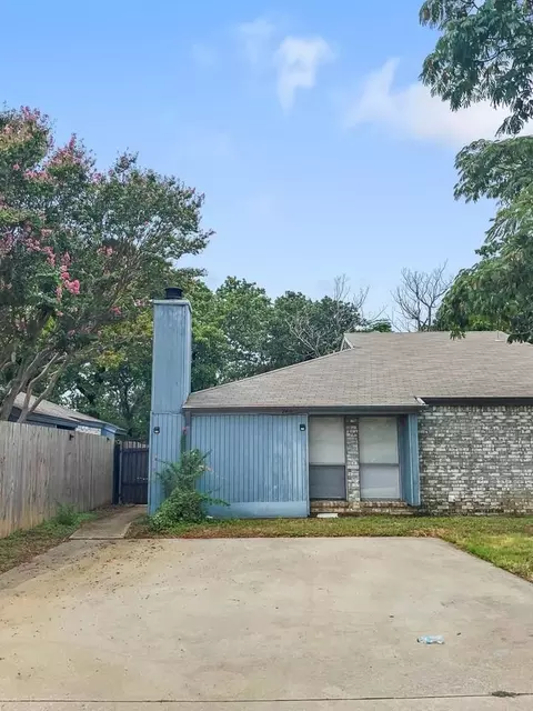 241216 Windy Pine Ln, Arlington, TX 76015