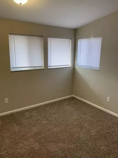 24563 Kelly Rd, Eastpointe, MI 48021 photo 29