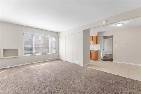 24563 Kelly Rd, Eastpointe, MI 48021 photo 6