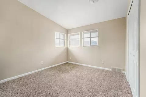 24563 Kelly Rd, Eastpointe, MI 48021 photo 18