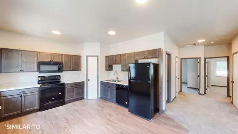 648 Marion Blvd, Marion, IA 52302