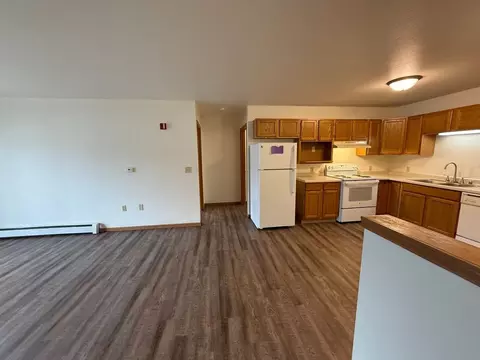 313 323 James St #313-313, Slinger, WI 53086 photo 2