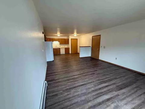 313 323 James St #313-313, Slinger, WI 53086 photo 4