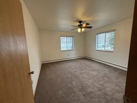 313 323 James St #313-313, Slinger, WI 53086 photo 7