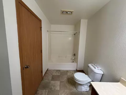 313 323 James St #313-313, Slinger, WI 53086 photo 19