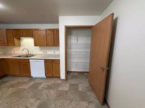 313 323 James St #313-313, Slinger, WI 53086 photo 15
