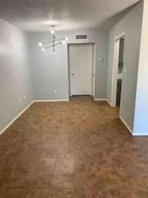 301 E 4th St, Weslaco, TX 78596