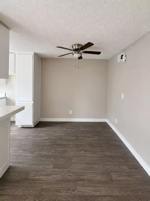 1960 E Grand Ave, Escondido, CA 92027 photo 17