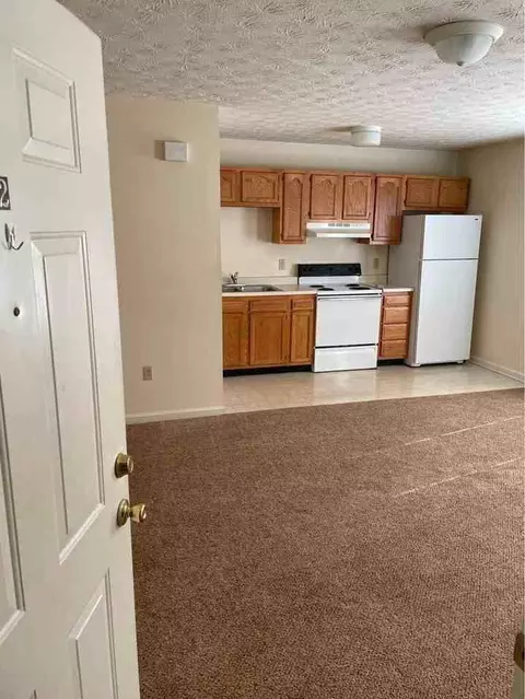 201 Aqueduct Dr, Richmond, KY 40475