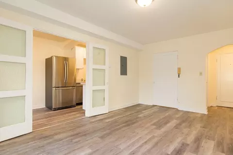 420 13th Ave E, Seattle, WA 98102