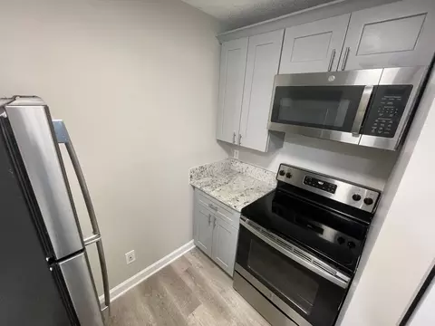 415 W 10th St, Charlotte, NC 28202