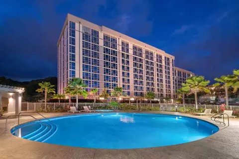 7000 Hawaii Kai Dr, East Honolulu, HI 96825