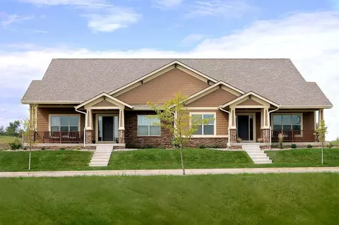 1904 SW Cascade Falls Dr, Ankeny, IA 50023