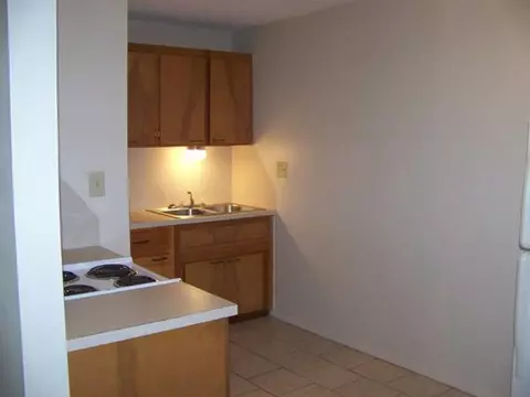 621 E Bear Blvd, Springfield, MO 65806 photo 4