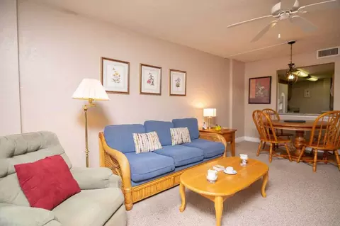 Bluebill Ave, Naples, FL 34108