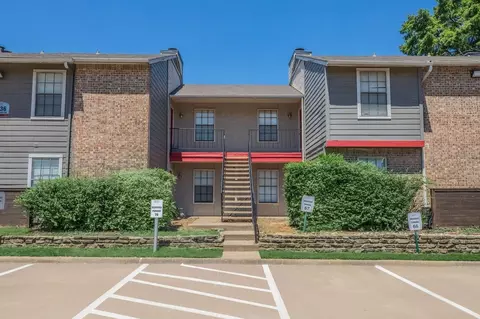 812 Brown Blvd, Arlington, TX 76011 photo 21