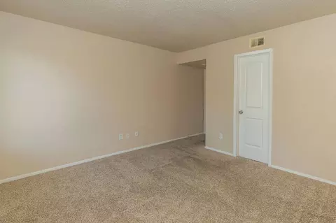 812 Brown Blvd, Arlington, TX 76011 photo 46