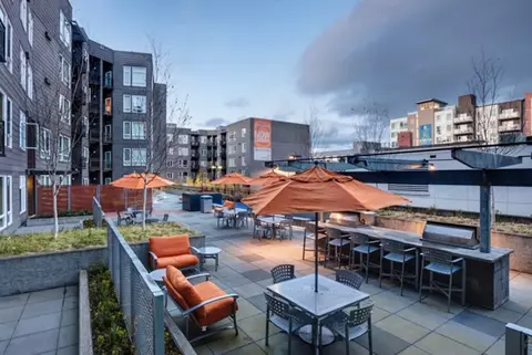 100 Taylor Ave N, Seattle, WA 98109 photo 2