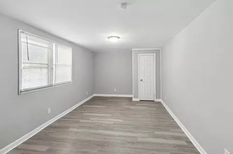 1227 E 38th St, Savannah, GA 31404