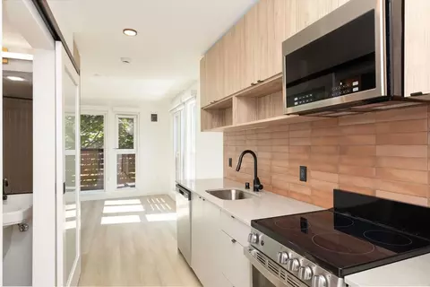 4015 Stone Way N, Seattle, WA 98103 photo 24