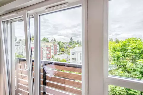4015 Stone Way N, Seattle, WA 98103 photo 8