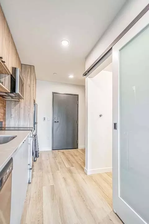 4015 Stone Way N, Seattle, WA 98103 photo 4
