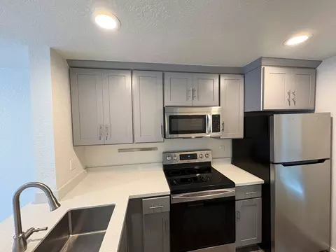 10324 NE 186th St, Bothell, WA 98011