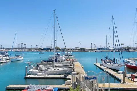 4200 Harbor Blvd, Oxnard, CA 93035 photo 3