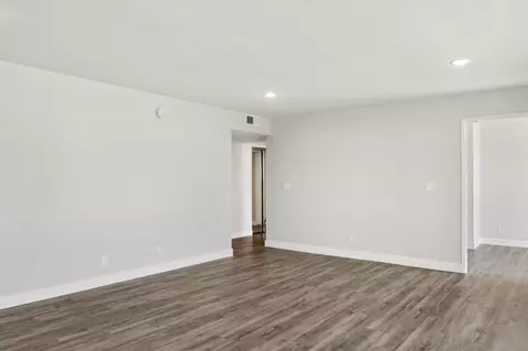 4200 Harbor Blvd, Oxnard, CA 93035 photo 24