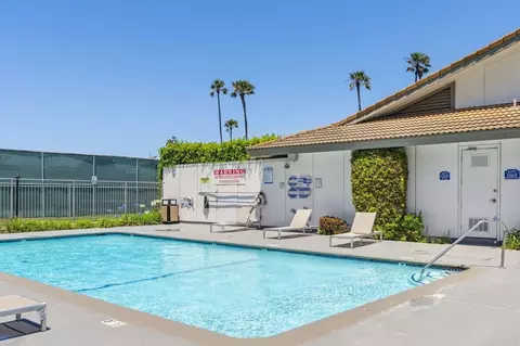 4200 Harbor Blvd, Oxnard, CA 93035 photo 7