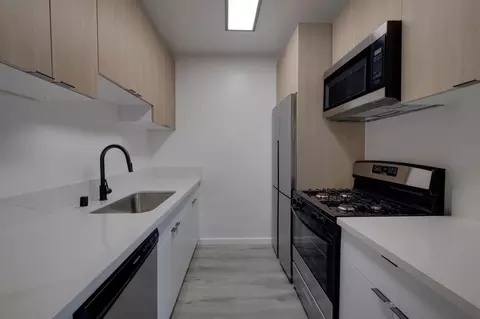 1301 Michigan Ave, Santa Monica, CA 90404