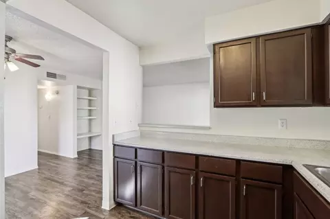 843 S Longmore, Mesa, AZ 85202 photo 22