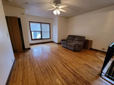 1910 Feronia Ave, Saint Paul, MN 55104