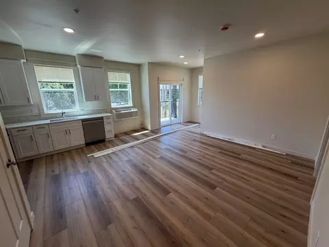 357 W Broadway Alley 940 Lincoln St #357-357, Eugene, OR 97401