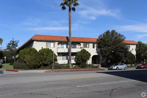10949 Palms Blvd, Los Angeles, CA 90034