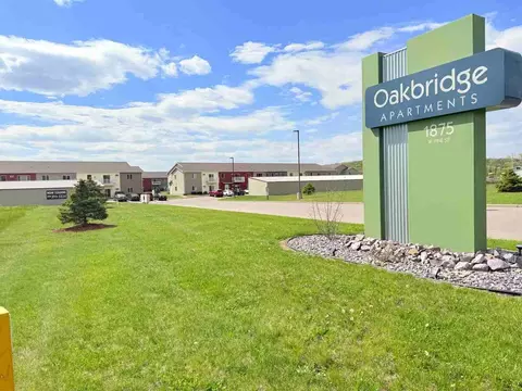 1875 W Pine St, Baraboo, WI 53913
